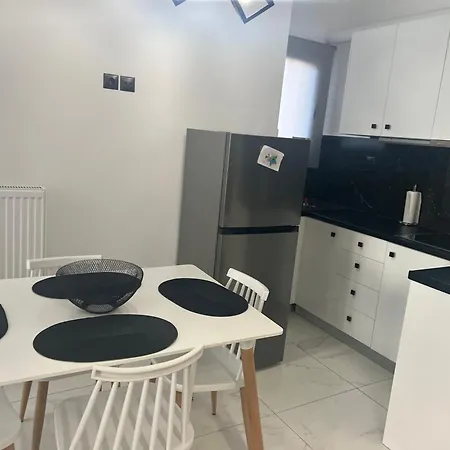 Apartment White *