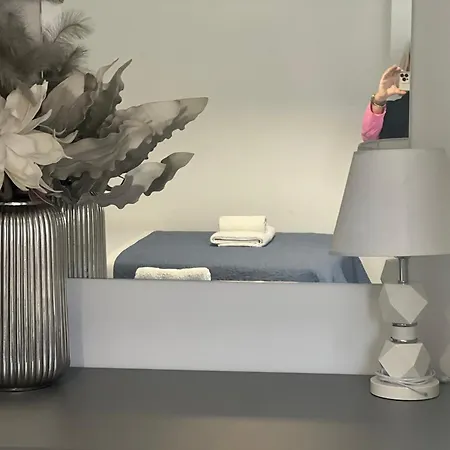 Apartment White
